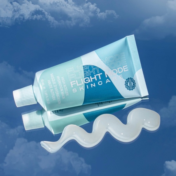 NIB Flight Mode High-Altitude Hydration Mask - Picture 3 of 13